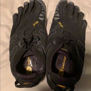 Vibram shoes